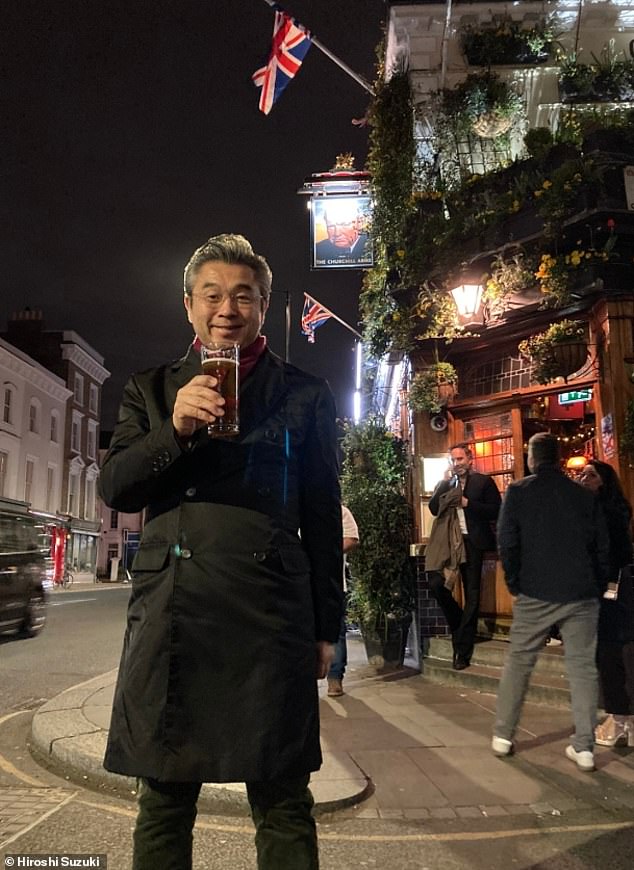 It would seem the Ambassador is quite the fan of British taverns, more than once stating in posts that he (and Paddington Bear) are 'enjoying pub'