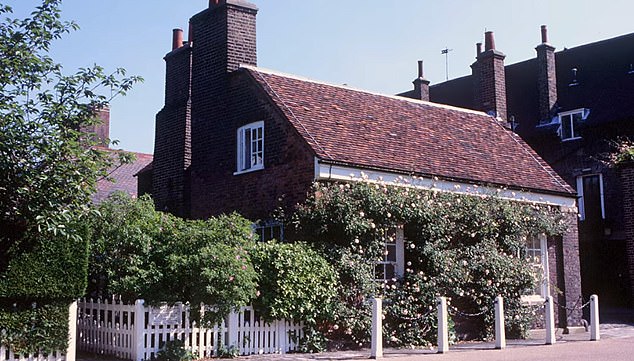 Quinn wrote about Meghan's discontent at finding she and Harry were expected to live in Nottingham Cottage - pictured - which is a much smaller house than William was living in