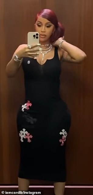 Her post flaunting her new romance also included a video of herself singing to herself in an elevator