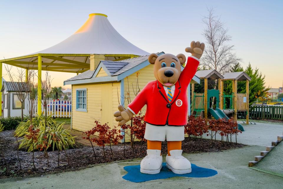 2ANKK8C Billy Bear, Butlin figure, Butlins, Skegness, Lincolnshire, England, UK