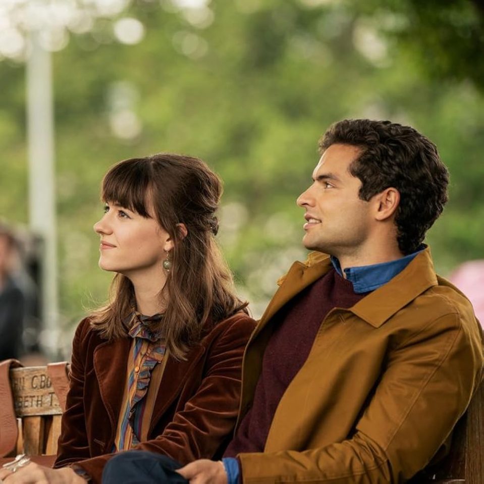 Sebastian De Souza and Daisy Edgar-Jones in Normal People.