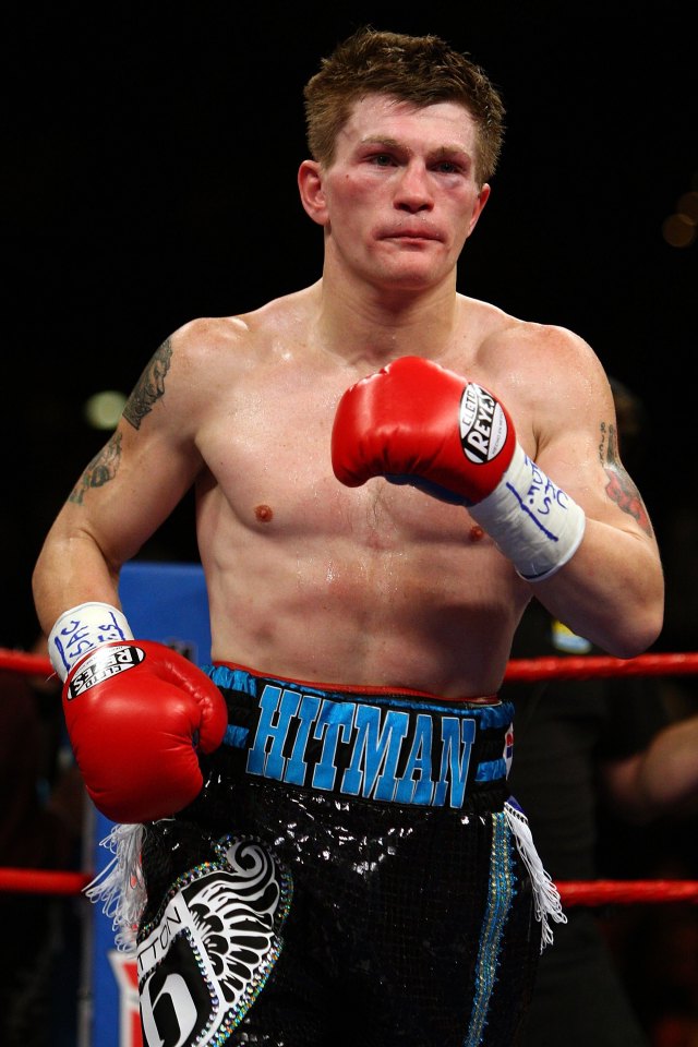 Ricky Hatton boxing in a light-welterweight match.