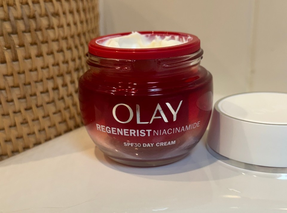 best-moisturisers-for-mature-skin-olay