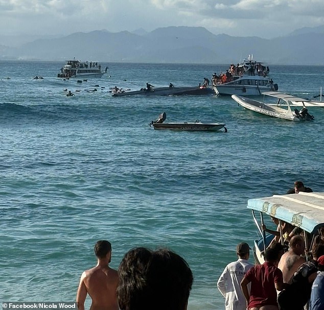 Witnesses on the beach and in boats rushed to help passengers off the sinking ship