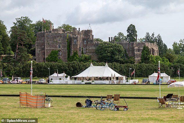 The cast of rivals was back filming at the iconic castle