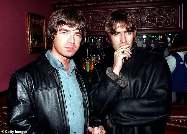 The model is said to have helped bring the estranged siblings back together after 'planting the idea' of a reconciliation (Noel and Liam in 1995)