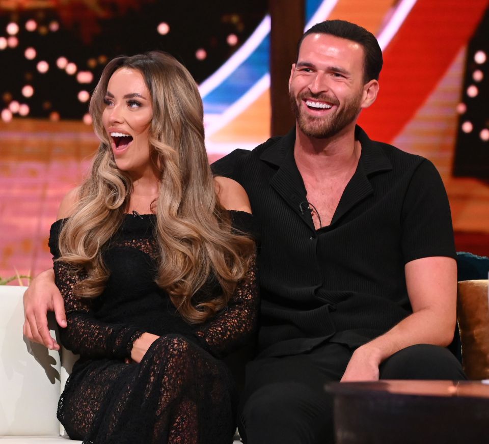 Harriet Blackmore and Ronnie Vint on Love Island: Aftersun.