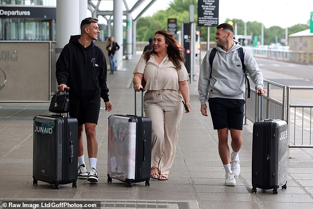 Lauren was joined by pals Junaid and Joe