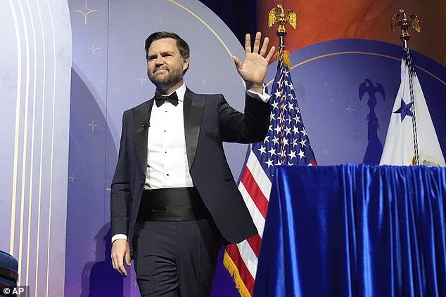 Elon Musk affirmed Thursday that he would like to see Vice President J.D. Vance take President Donald Trump's place after he and Trump got in a very public spat