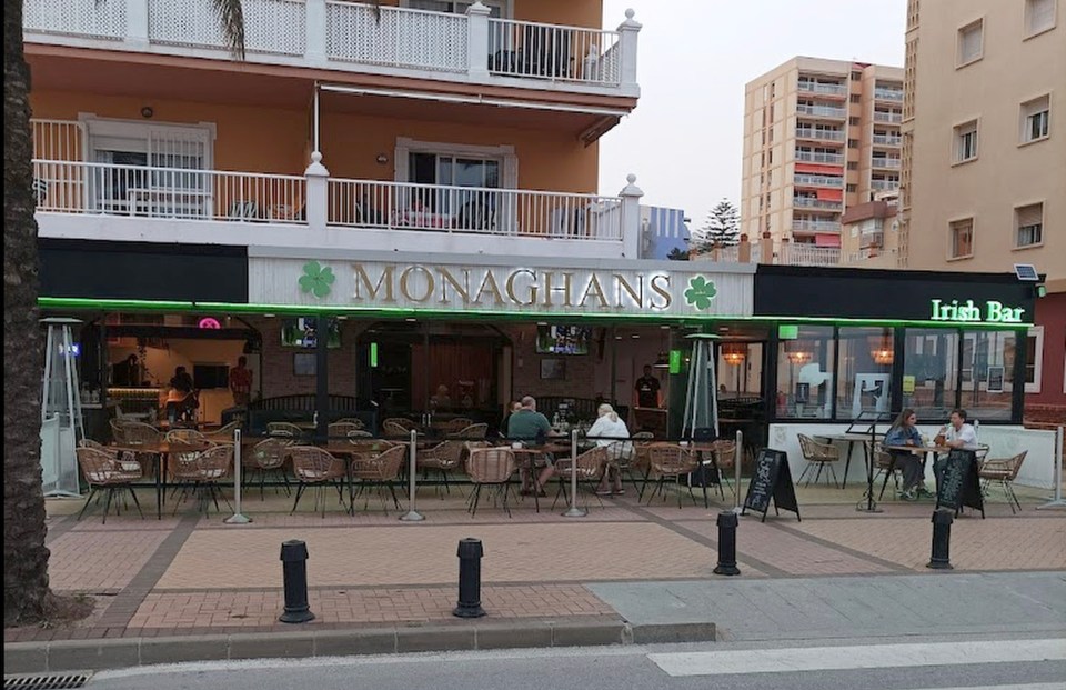 Exterior view of Monaghan's Irish Bar in Fuengirola.