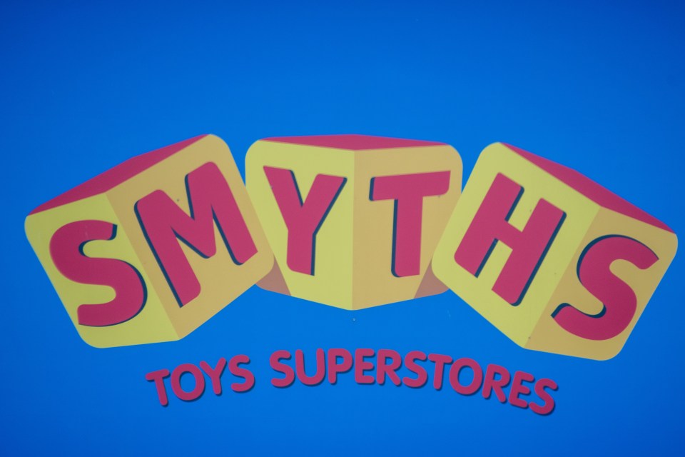 Smyths Toys Superstores logo.