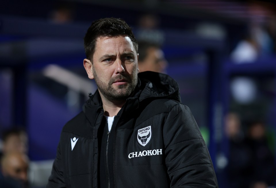 Oxford United manager Des Buckingham.