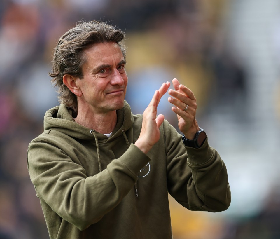 Brentford manager Thomas Frank applauding.