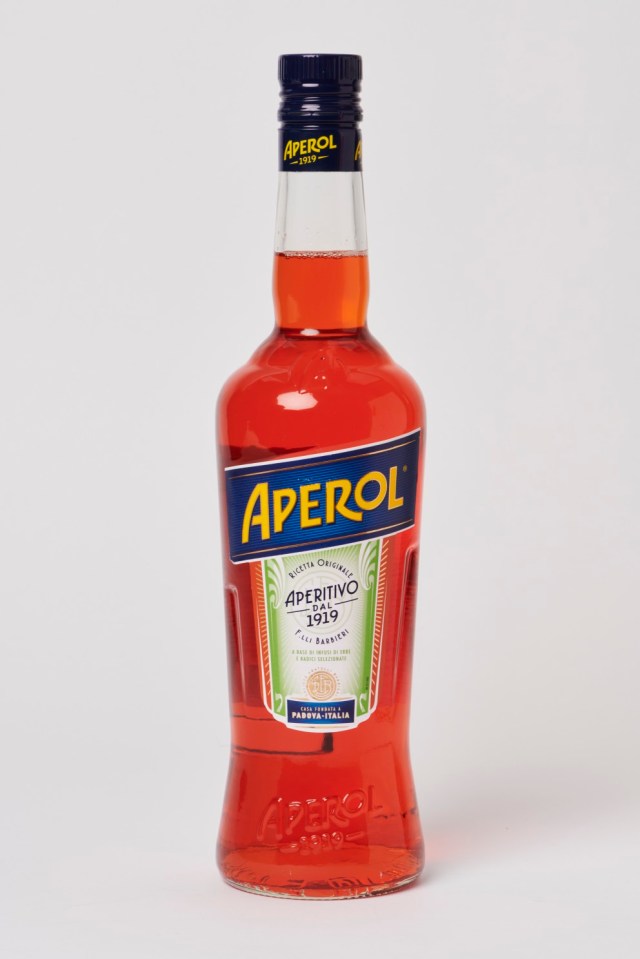 Copyright STEWART WILLIAMS 07956 568150 THE SUN SUN FEATURES. Aperol Dupes Taste Test. Lynsey Hope puts Aperol dupes to the test. 22/5/25 Aperol Aperitvo.....