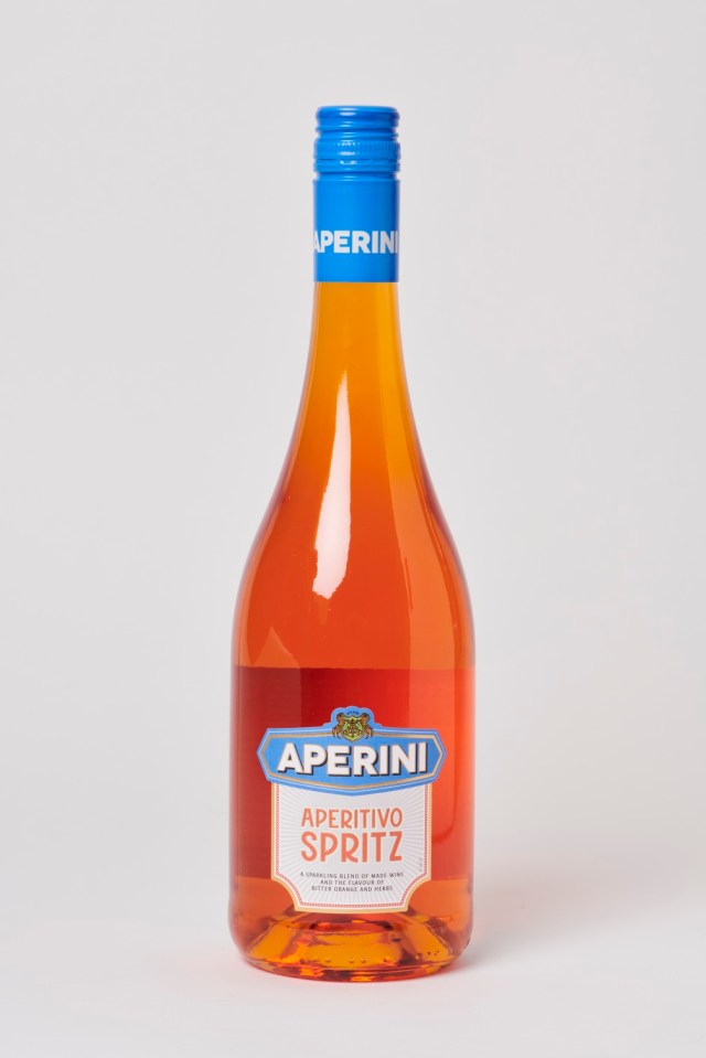 Copyright STEWART WILLIAMS 07956 568150 THE SUN SUN FEATURES. Aperol Dupes Taste Test. Lynsey Hope puts Aperol dupes to the test. 22/5/25 Aldi Aperini Aperitivo Spritz.....