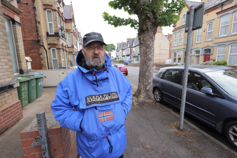Dated: 03/06/2025.BRIDLINGTON SUN EXCLUSIVE .Bridlington the seaside town and civil parish in the East Riding of Yorkshire, England, behind its tourist freindly facade faces difficulties such as drugs and crime...Pictured is Simon Elvidge, aged 59.See copy by North News