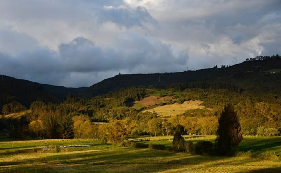 BIG DIG Archaeologists find 6,000-year-old skeletons from Colombia with ancient DNA which could rewrite human history, The skeletons of two hunter-gatherers excavated at the Checua archaeological site, A view of the Altiplano, the high plains around Bogota, https://www.news.com.au/technology/science/archaeology/6000-year-old-skeletons-with-no-connection-to-modern-humans-found-in-colombia/news-story/09bc7072a012e5ed647be7feaa3db3fa