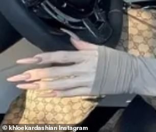 … versus her hand in 2022