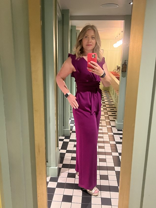 Naomi now, after losing weight with her five steps, known as The Smart Formula. She helps women lose weight as the Unconventional Weight Loss Coach