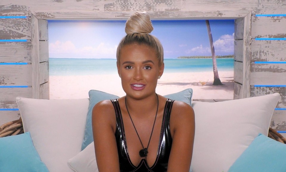 Amber and Joanna from Love Island leaving the villa.