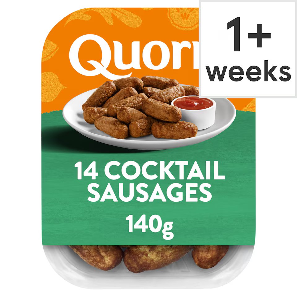 Package of 14 Quorn cocktail sausages (140g).