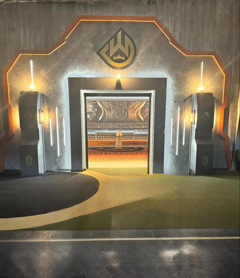 Entrance to Deontay Wilder's gym.