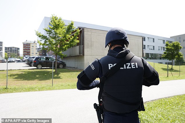 Police confirmed that the campus had been safely evacuated and that there was no further danger