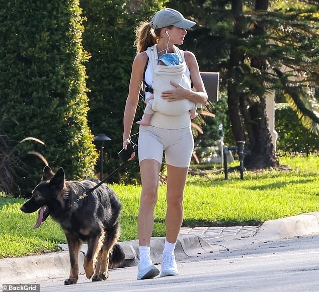 'Hand leashes are better because if something crazy happens she can always let go of the leash,' a fan said on Reddit. Another added, 'She must really trust that dog!' 'Hands-free leashes could very well put the owner at risk of being toppled over or even dragged by a very large or strong dog,' wrote PetMD