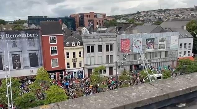 Crowds gathered for a Gaza solidarity march in the city on Saturday at the same time as anti-immigrant protests