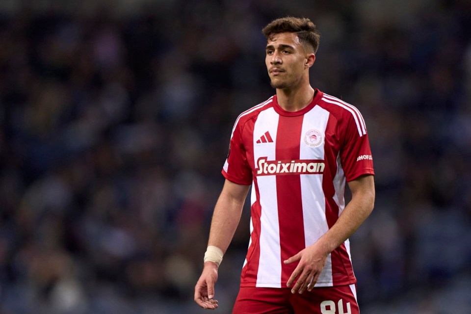 Charalampos Kostoulas of Olympiacos El Pireo looks on during the UEFA Europa League match between FC Porto and Olympiacos El Pireo at Estadio Do Dragao in Porto, Portugal, on January 23, 2025. (Photo by Jose Manuel Alvarez Rey/JAR Sport Images/NurPhoto via Getty Images)
