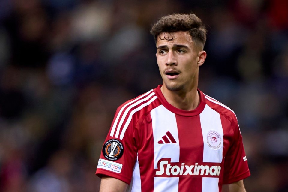Charalampos Kostoulas of Olympiacos El Pireo looks on during the UEFA Europa League match between FC Porto and Olympiacos El Pireo at Estadio Do Dragao in Porto, Portugal, on January 23, 2025. (Photo by Jose Manuel Alvarez Rey/JAR Sport Images/NurPhoto via Getty Images)