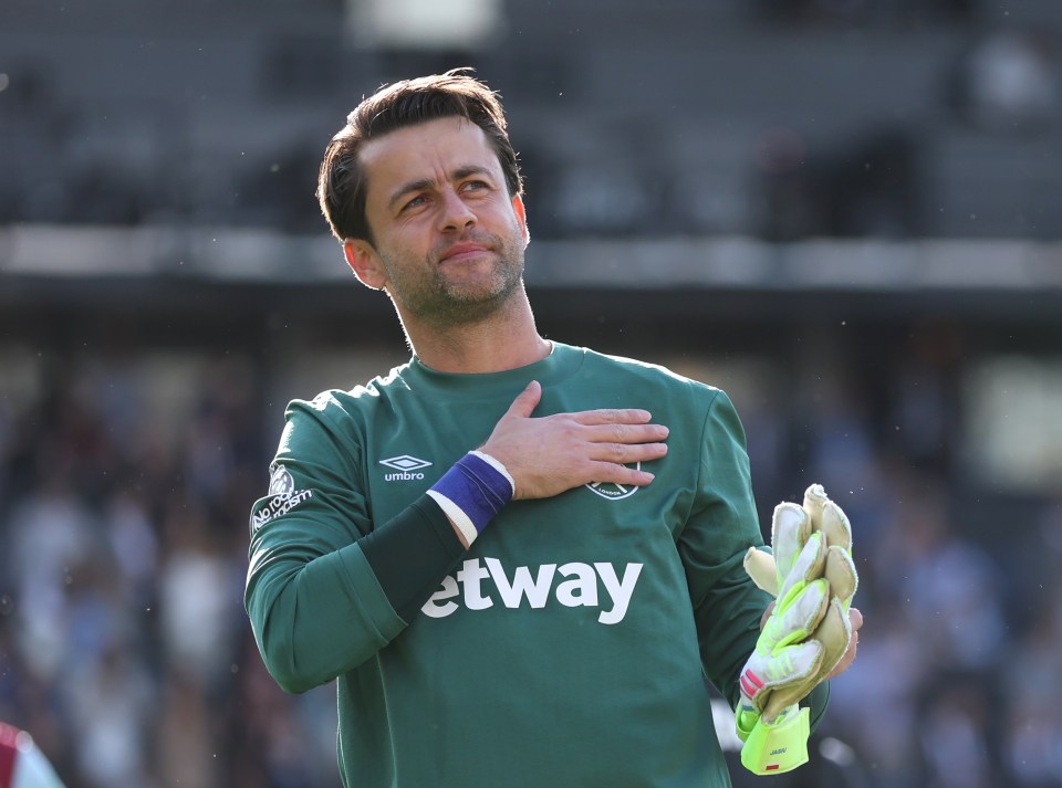 Lukasz Fabianski of West Ham United acknowledges the fans.