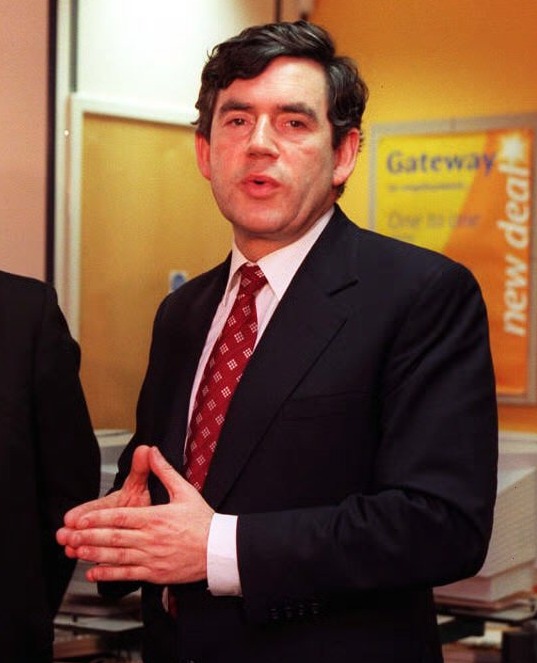 Gordon Brown and Andrew Smith at a job center.