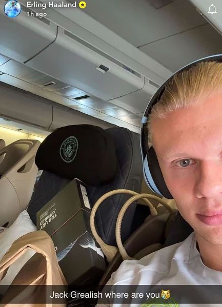 Erling Haaland on a plane, captioned "Jack Grealish where are you?"