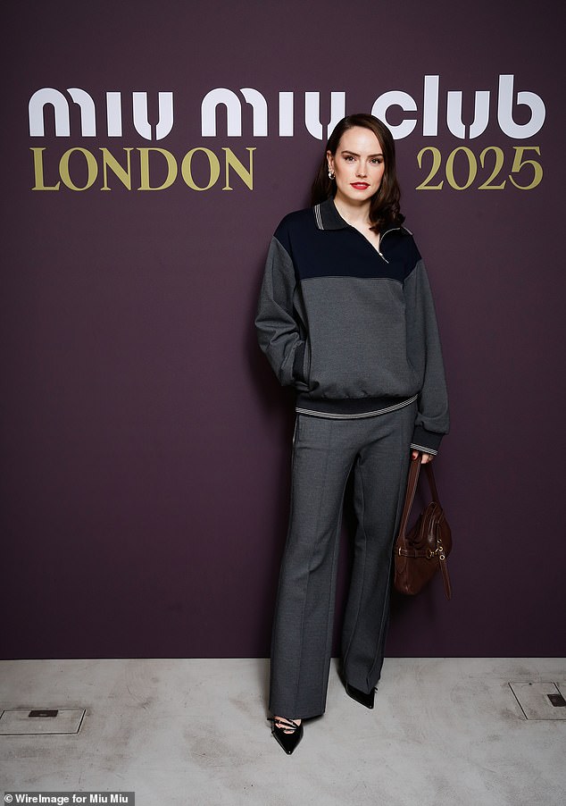 Daisy Ridley stunned in a stylish grey jumper and matching trousers