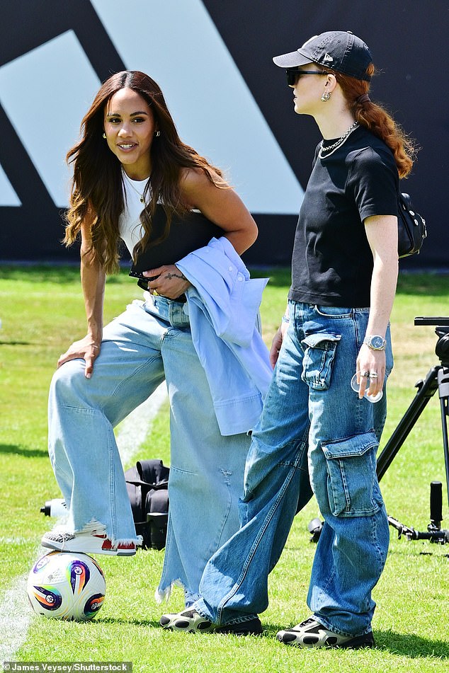 Alex Scott and her girlfriend Jess Glynne were also present at the training on Friday