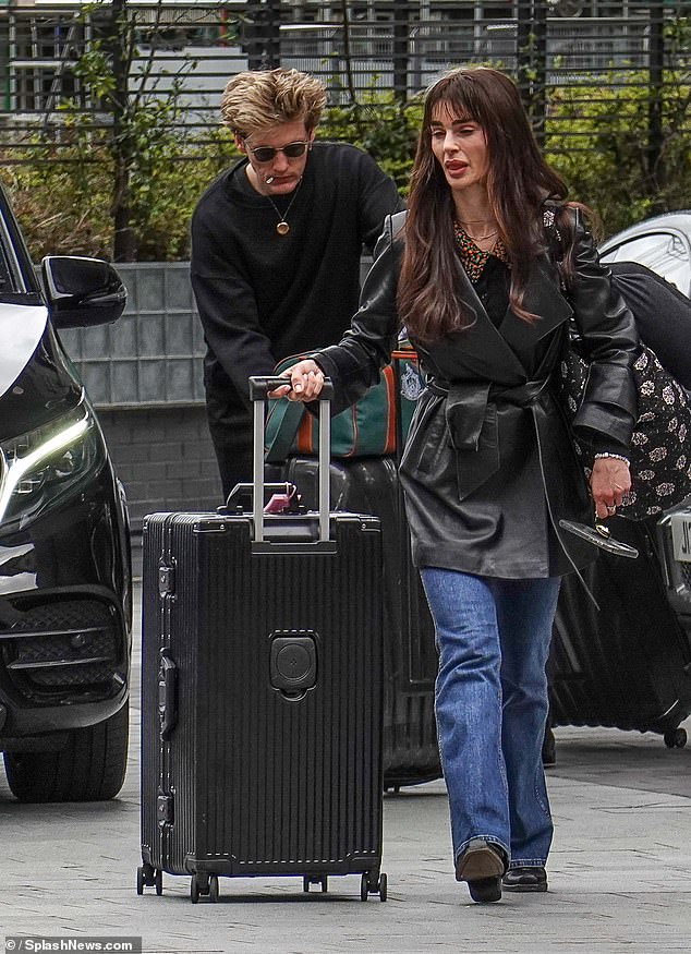 Pictured: Aimee Osbourne leaving a hotel in Manchester alongside Wes Leavins