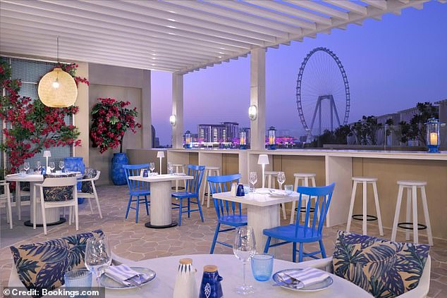 OIA restaurant is small and intimate with a menu serving unmissable Greek dishes