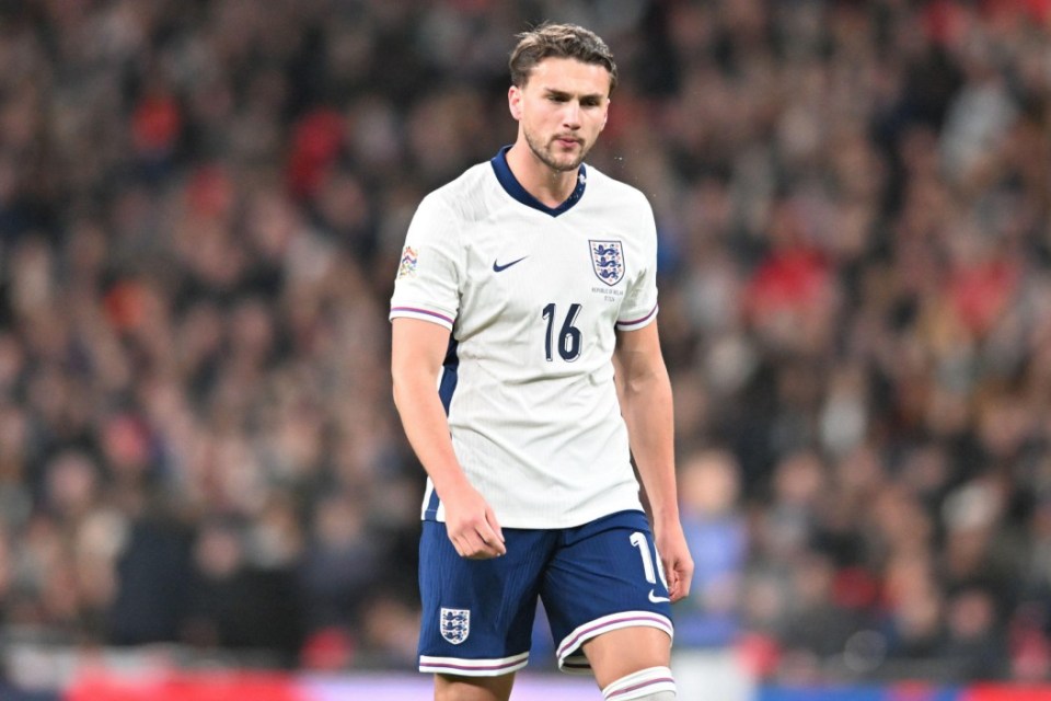 Alamy Live News. 2YKH552 Taylor Harwood Bellis (16 England) Looks on during the UEFA Nations League 2024/5, League B, Group B2 match between England and Republic of Ireland at Wembley Stadium, London on Sunday 17th November 2024. (Photo: Kevin Hodgson | MI News) Credit: MI News & Sport /Alamy Live News This is an Alamy Live News image and may not be part of your current Alamy deal . If you are unsure, please contact our sales team to check.