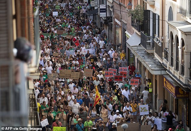 Thousands took to the streets to make their voices heard about the scale of tourism on Mallorca