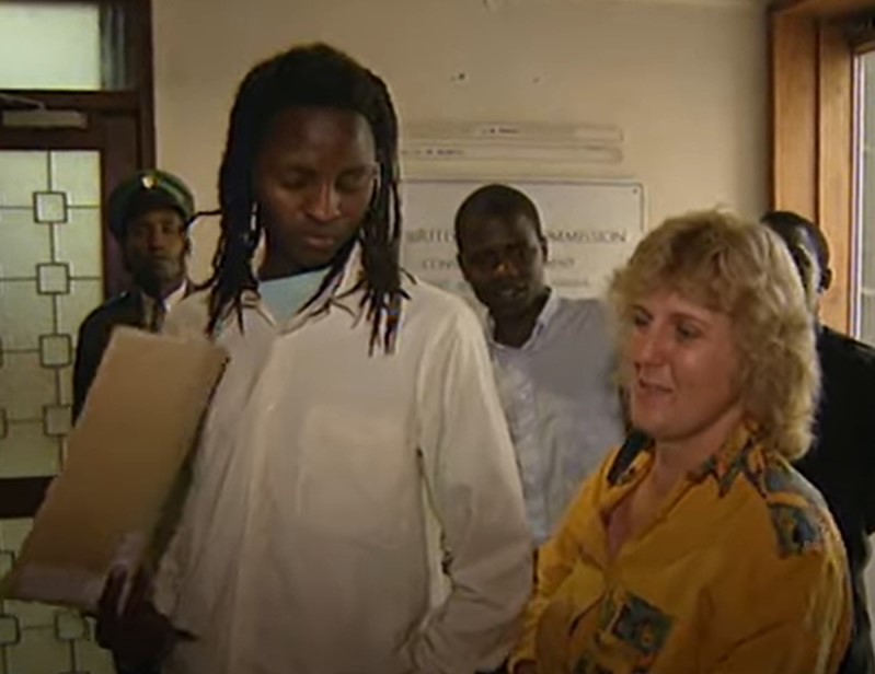 British woman appeals to UK immigration authorities in Kenya.