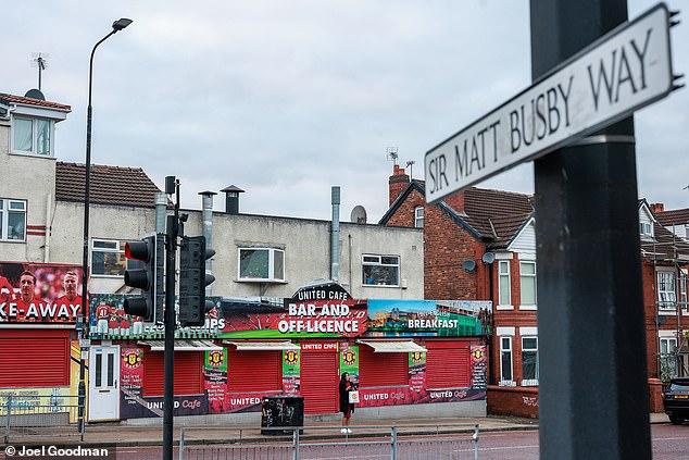 A Manchester United themed cafe was handed a zero-star hygiene rating after being found of having a rat infestation