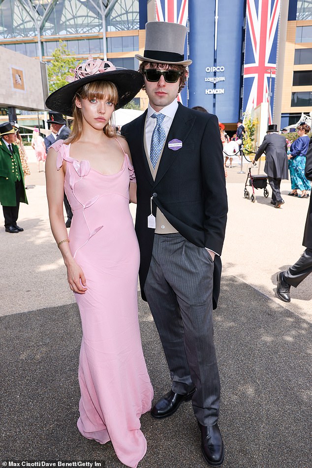 Dressed in a sharp suit from Gieves and Hawkes, Lennon Gallagher was joined by his girlfriend Isobel Richmond, who slipped into an elegant pink dress from Self Portrait
