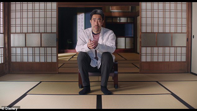 Nasubi in a still from The Contestant