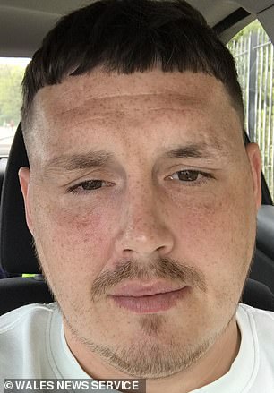 Pictured: Johnathan Newbury, 33