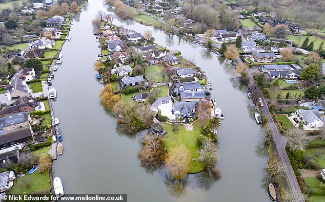 Pharaoh's Island, just 270 metres upstream of Shepperton Lock, Surrey, has 23 homes and can only be reached by boat