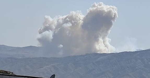 OSINTtechnical@OsinttechnicalThe Israeli Air Force confirms that it is striking multiple targets in Iran's capital, Tehran.https://x.com/Osinttechnical/status/1935318025797812282