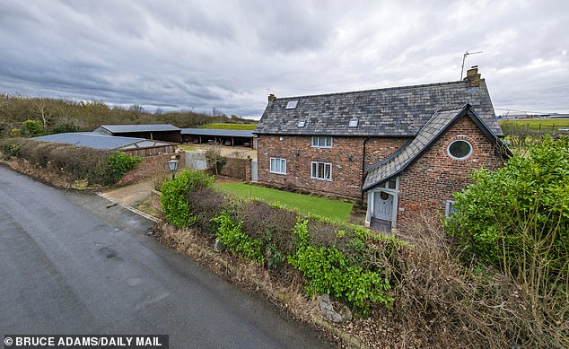 Moss Farm Children¿s Home in Styal, in the Cheshire countryside, had placements for four vulnerable girls
