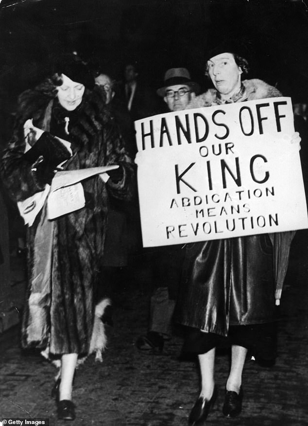 Supporters of Edward in 1936. The popularity of the Windsors in Britain meant that his return could have 'confused public opinion about who was the "real" monarch'