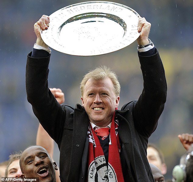 It has earned him comparisons to Steve McClaren adopting a different accent at Twente